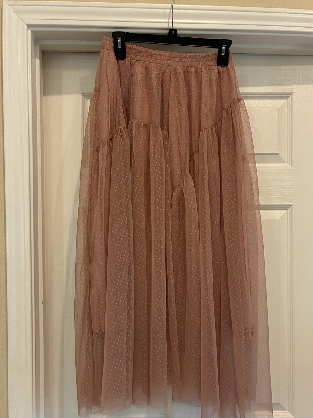 Hello Molly Dusty Rose Tulle Maxi Skirt – US 8